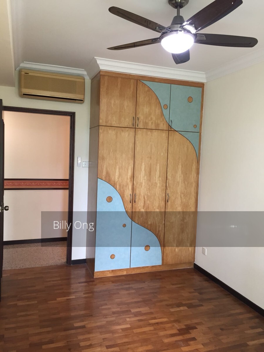 Stratford Court (D16), Condominium #254782891